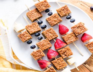 Vanilla-Cake-Fruit-Skewers-2-copy.jpg Plate of Cake and Fruit Kabobs made using Simple Mills vanilla cake mix