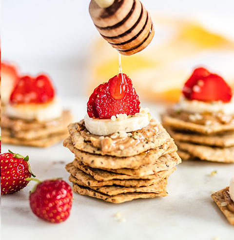Peanut Butter, Strawberry & Banana Cracker Bites made with Original Sprouted Seed Crackers Recipe