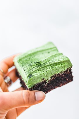 Matcha-Brownies-18-copy.jpg